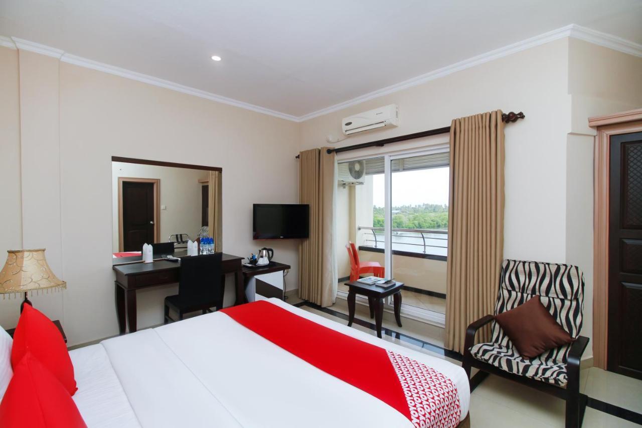 Oyo 317 Choy'S Waterfront Residence Negombo Bagian luar foto