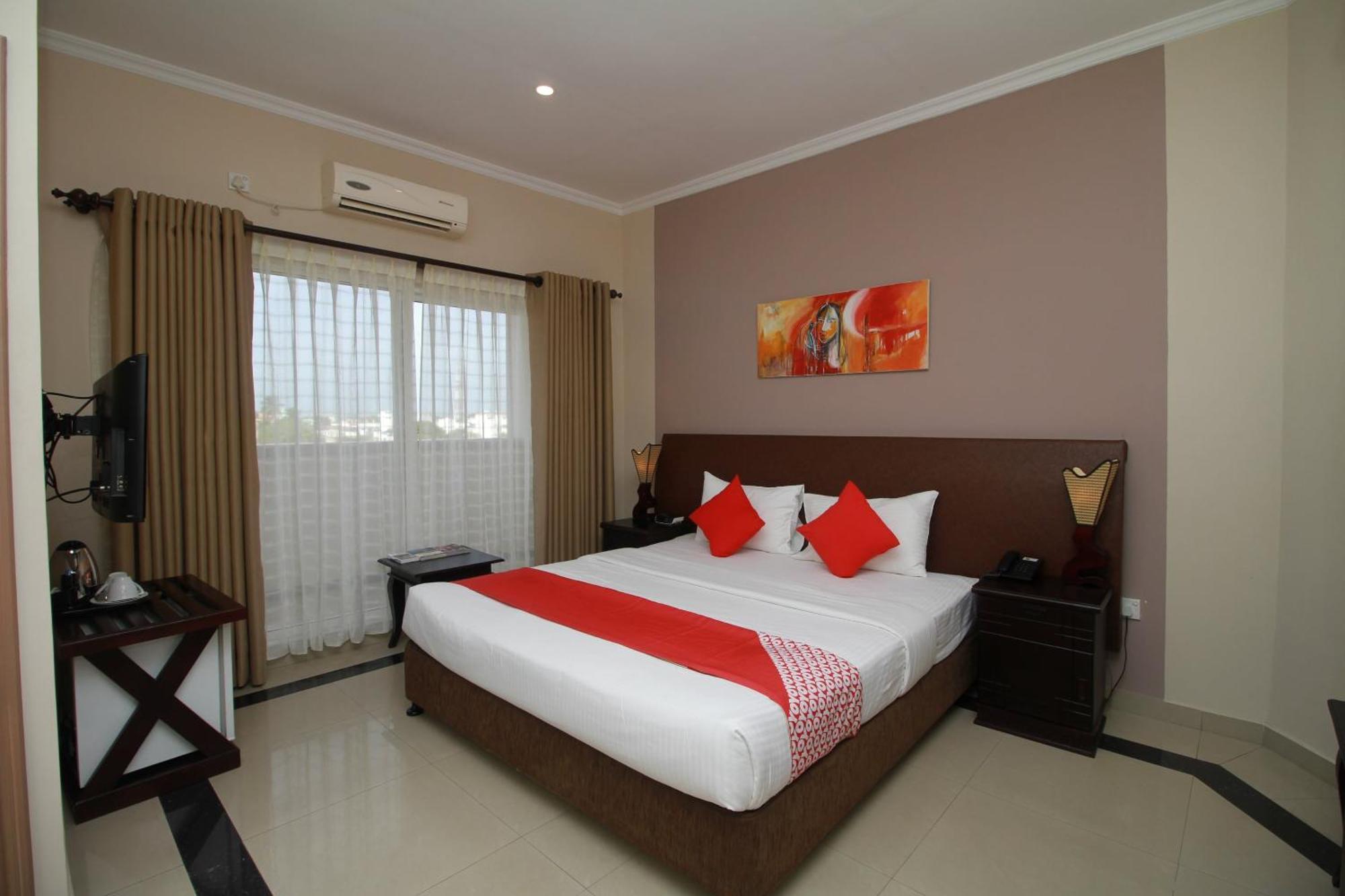 Oyo 317 Choy'S Waterfront Residence Negombo Bagian luar foto